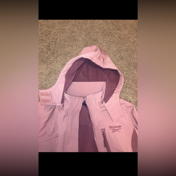 2n1 Reebok jacket - Picture 6 of 7